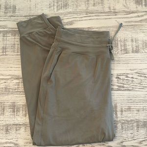 Madewell Joggers - Ladies XL - olive green